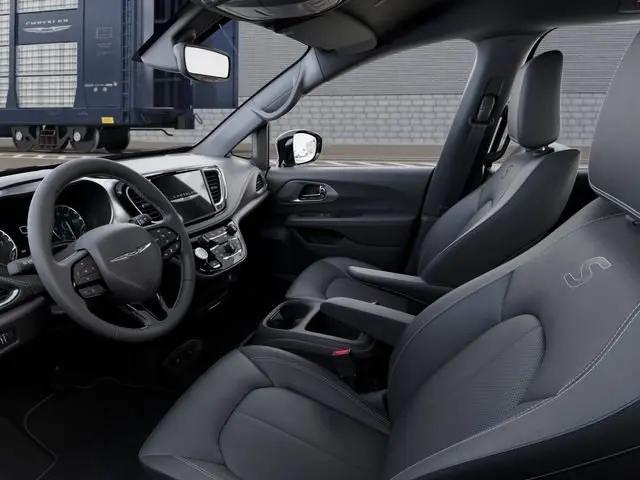 2026 Chrysler Pacifica Select AWD