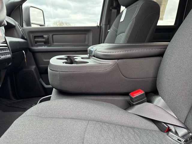 2026 Ram 3500 Tradesman Crew Cab 4x4 8' Box