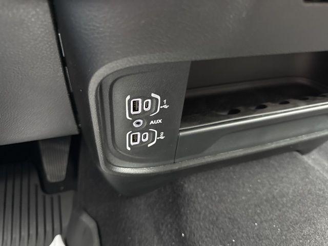 2026 Ram 3500 Tradesman Crew Cab 4x4 8' Box