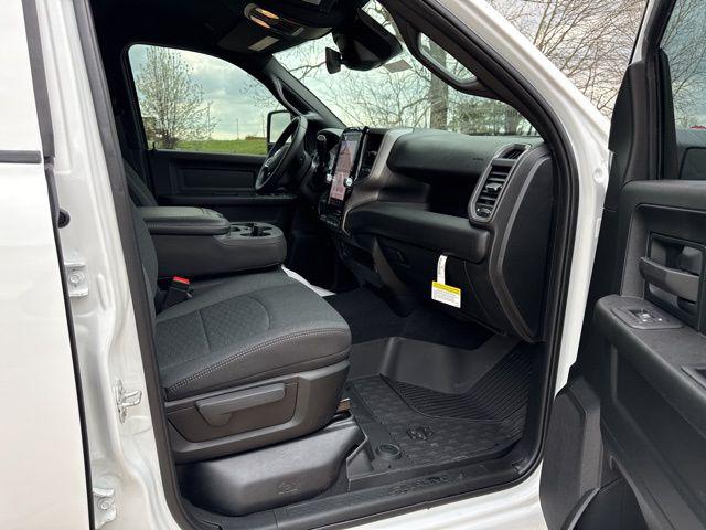 2026 Ram 3500 Tradesman Crew Cab 4x4 8' Box