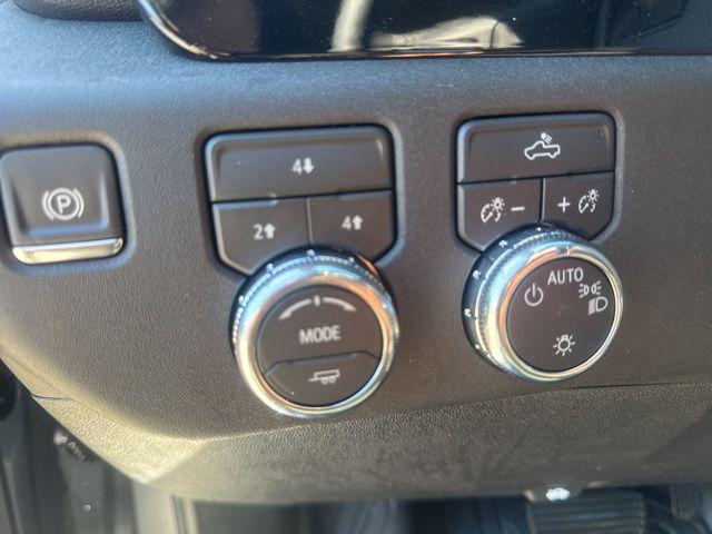 2026 GMC Sierra 2500HD Regular Cab, Long Bed, SLE, 4WD