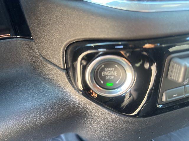2026 GMC Sierra 2500HD Regular Cab, Long Bed, SLE, 4WD