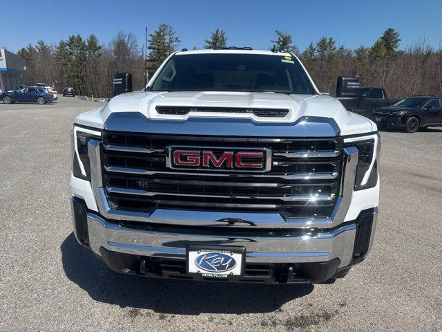 2026 GMC Sierra 2500HD Crew Cab, Standard Bed, SLE, 4WD