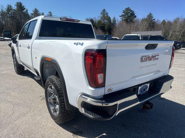 2026 GMC Sierra 2500HD Crew Cab, Standard Bed, SLE, 4WD