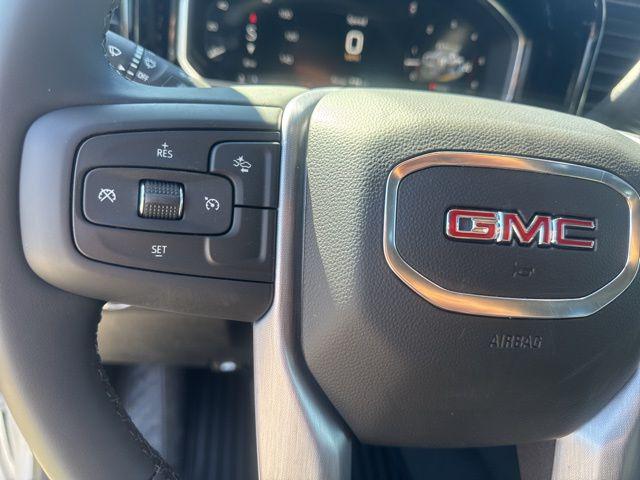 2026 GMC Sierra 2500HD Crew Cab, Standard Bed, SLE, 4WD