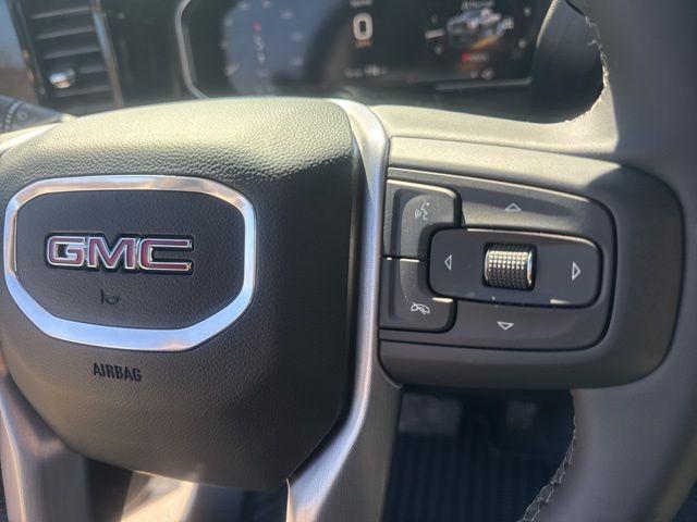 2026 GMC Sierra 2500HD Crew Cab, Standard Bed, SLE, 4WD
