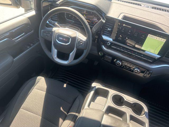 2026 GMC Sierra 2500HD Crew Cab, Standard Bed, SLE, 4WD