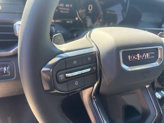 2026 GMC Acadia AT4 AWD