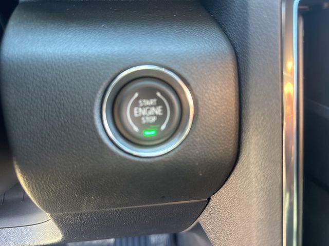 2026 GMC Acadia AT4 AWD