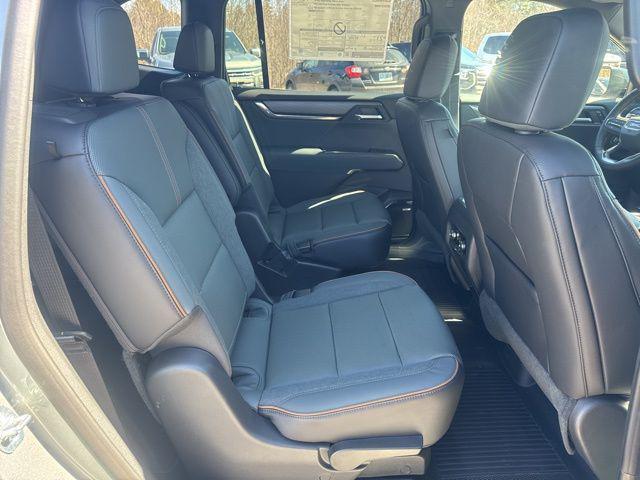 2026 GMC Acadia AT4 AWD