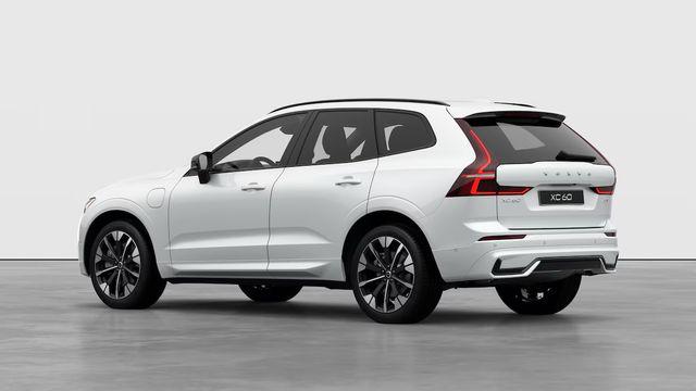 2026 Volvo XC60 Plug-In Hybrid Ultra, T8 AWD Electric/Gasoline, Dark