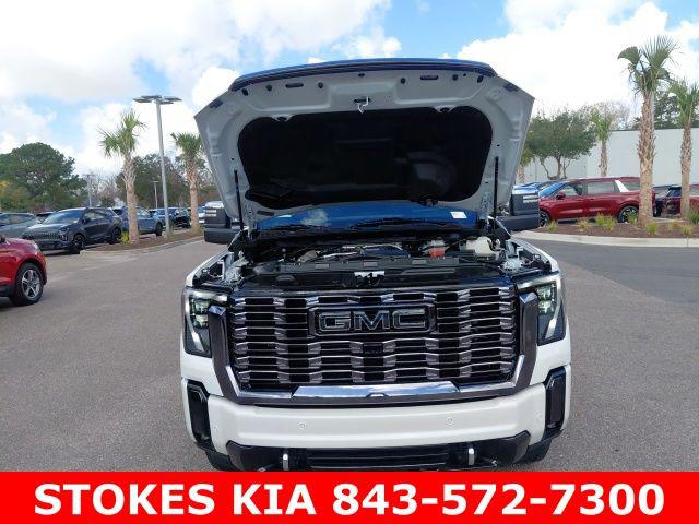 2024 GMC Sierra 3500HD 4WD Crew Cab Standard Bed Denali Ultimate