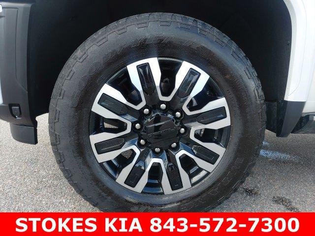 2024 GMC Sierra 3500HD 4WD Crew Cab Standard Bed Denali Ultimate