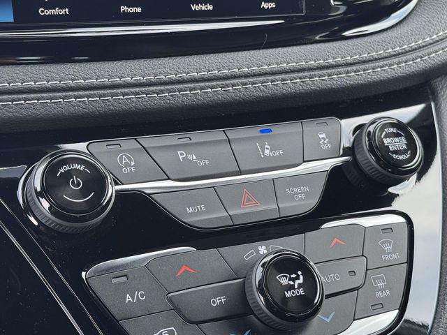 2026 Chrysler Pacifica Select AWD
