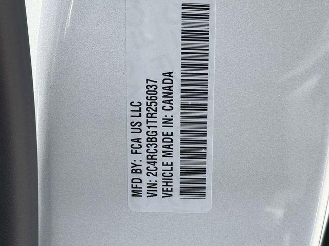 2026 Chrysler Pacifica Select AWD