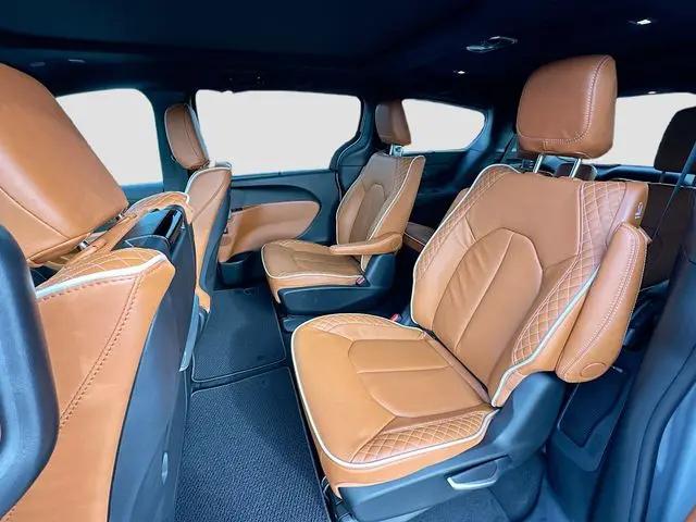 2026 Chrysler Pacifica Pinnacle