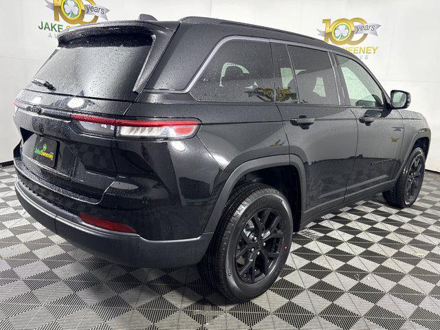 2026 Jeep Grand Cherokee Altitude 4x4