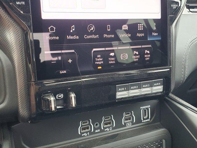 2026 Ram 2500 Limited Crew Cab 4x4 8' Box