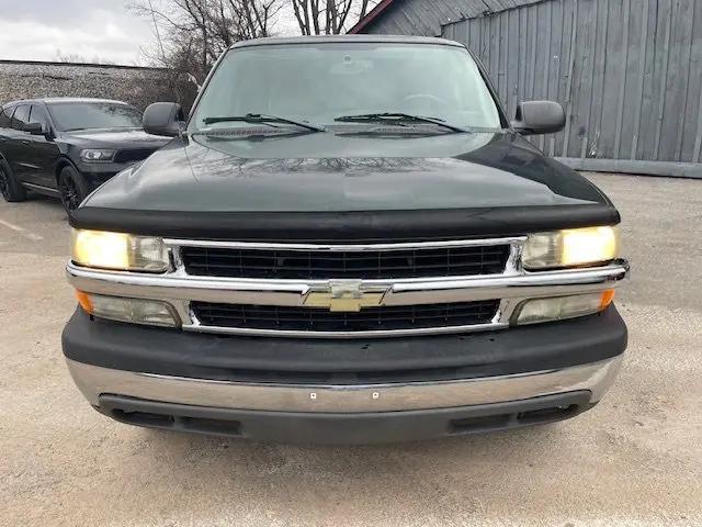 2004 Chevrolet Tahoe LS