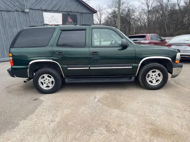 2004 Chevrolet Tahoe LS