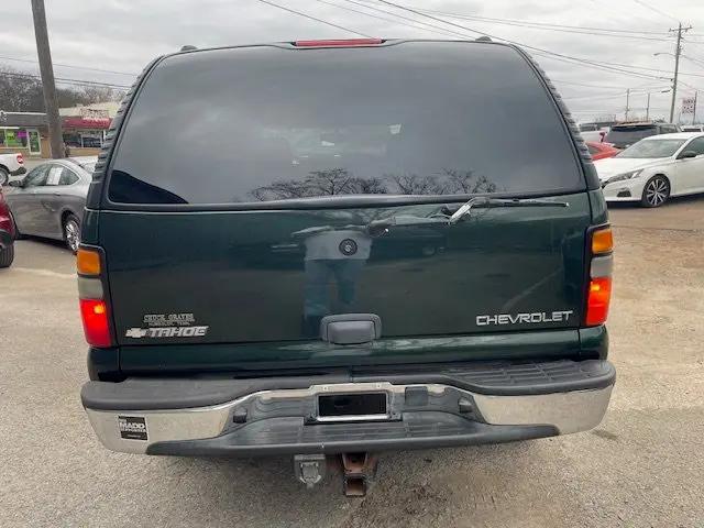 2004 Chevrolet Tahoe LS
