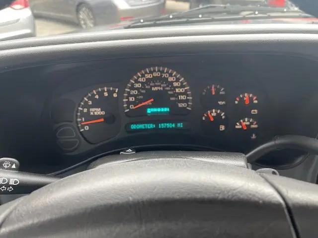 2004 Chevrolet Tahoe LS