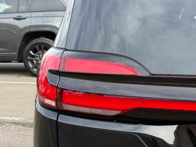 2026 Chrysler Pacifica Limited AWD