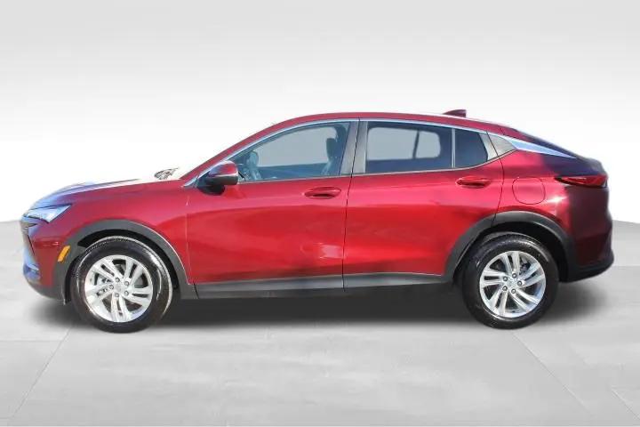 2025 Buick NV Preferred FWD