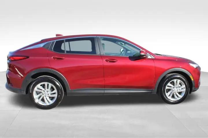 2025 Buick NV Preferred FWD