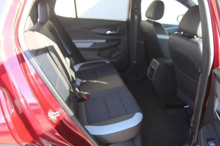 2025 Buick NV Preferred FWD