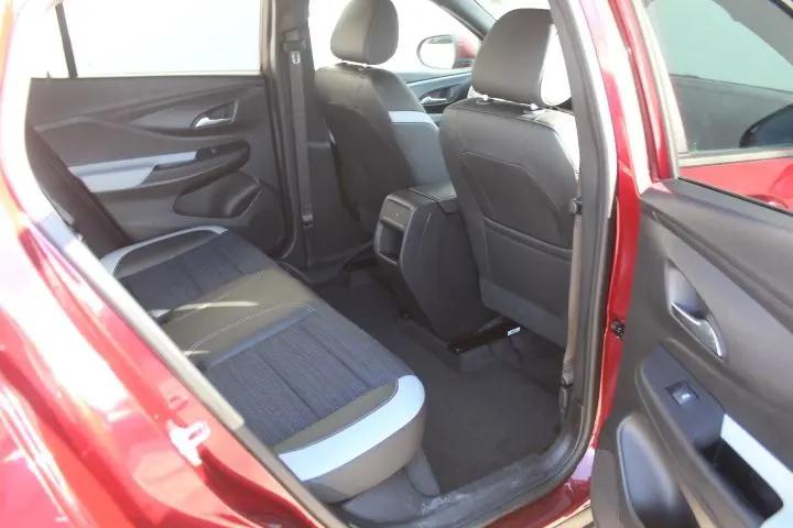 2025 Buick NV Preferred FWD