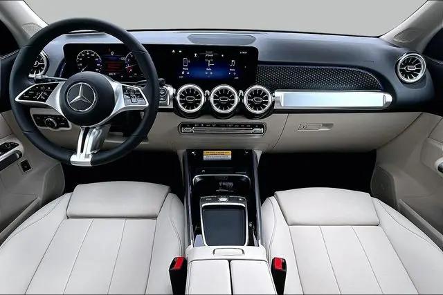 2026 Mercedes-Benz GLB 4MATIC