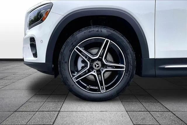 2026 Mercedes-Benz GLB 4MATIC