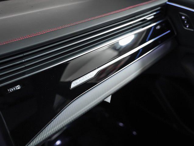 2026 Audi SQ8 Prestige TFSI quattro Tiptronic