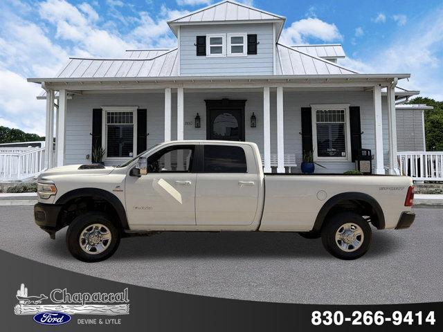 2023 Ram 3500 Laramie Crew Cab 4x4 8' Box