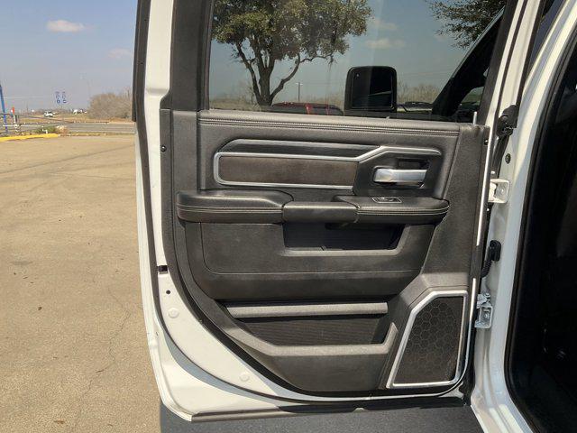 2023 Ram 3500 Laramie Crew Cab 4x4 8' Box