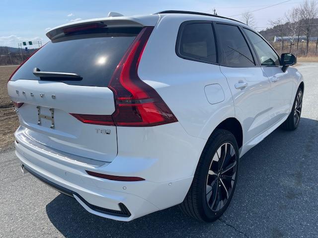 2026 Volvo XC60 Plug-In Hybrid Plus, T8 AWD Electric/Gasoline, Dark