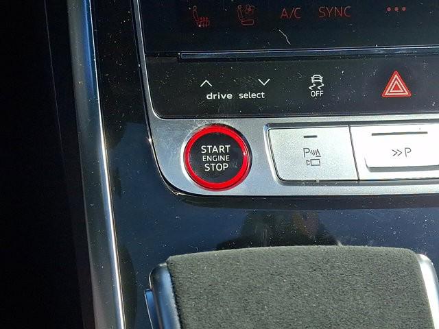 2026 Audi RS Q8 performance quattro tiptronic