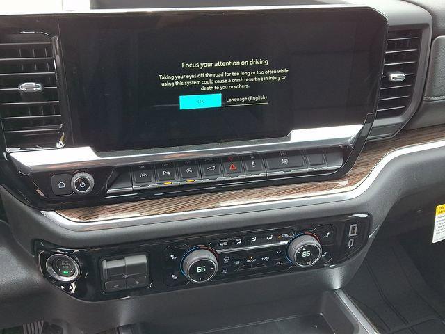 2026 Chevrolet Silverado 1500 4WD Crew Cab Short Bed RST