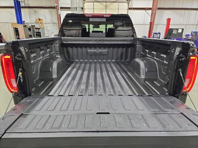 2026 GMC Sierra 1500 Crew Cab, Short Bed, SLT, 4WD