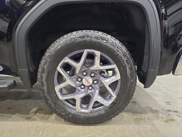 2026 GMC Sierra 1500 Crew Cab, Short Bed, SLT, 4WD