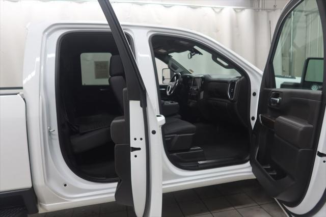 2022 Chevrolet Silverado 3500HD 4WD Double Cab Long Bed LT