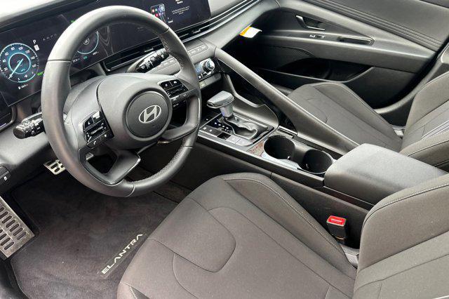 2025 Hyundai Elantra Hybrid SEL Sport