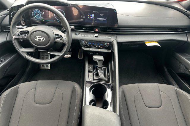 2025 Hyundai Elantra Hybrid SEL Sport