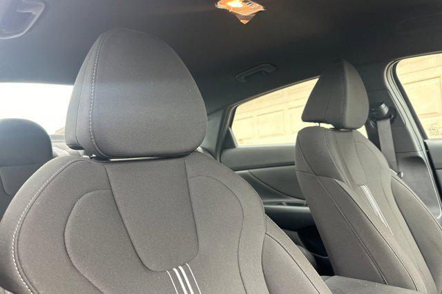 2025 Hyundai Elantra Hybrid SEL Sport