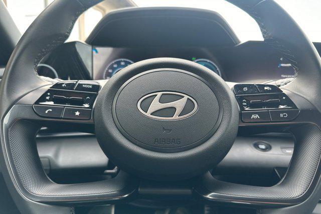 2025 Hyundai Elantra Hybrid SEL Sport