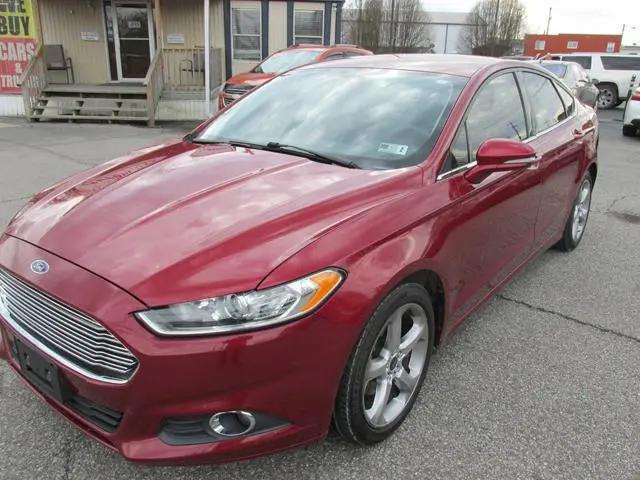 2013 Ford Fusion SE for sale in Hurricane, WV