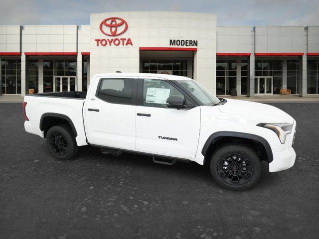 2026 Toyota Tundra SR5 CrewMax 5.5' Bed
