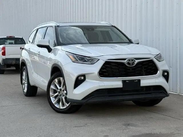 2023 Toyota Highlander Limited for sale in Dallas, TX