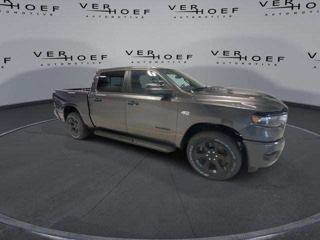 2026 RAM Ram 1500 RAM 1500 EXPRESS CREW CAB 4X4 57 BOX